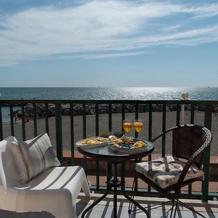Dulce Mare Apartment Salerno Exterior photo